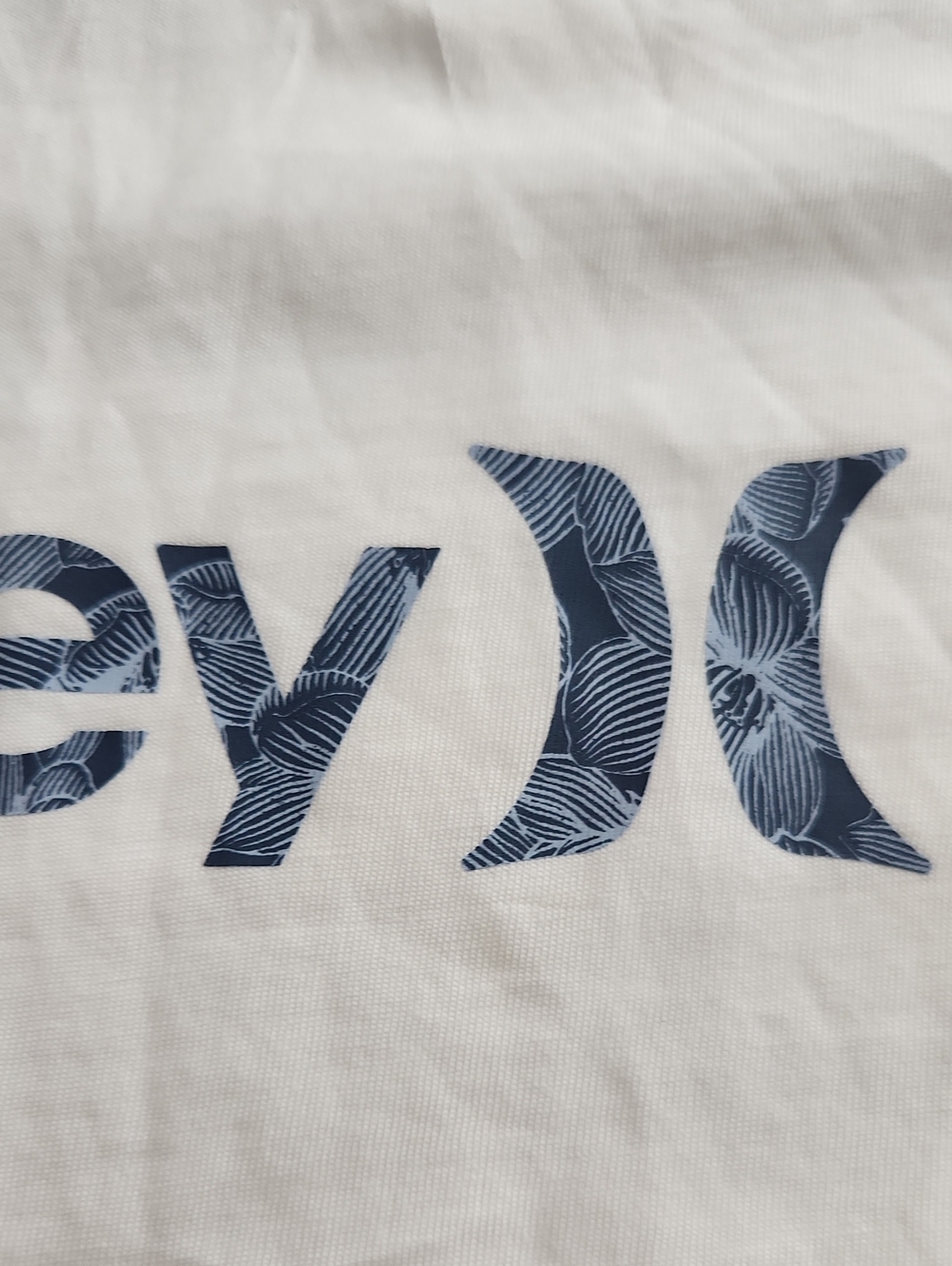 Hurley White Short Sleeve Graphic Logo T-Shirt S - Picture 6 of 6